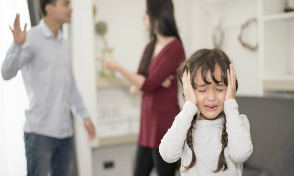 If you want to deal with family fights, then read these 10-point surefire solutions.